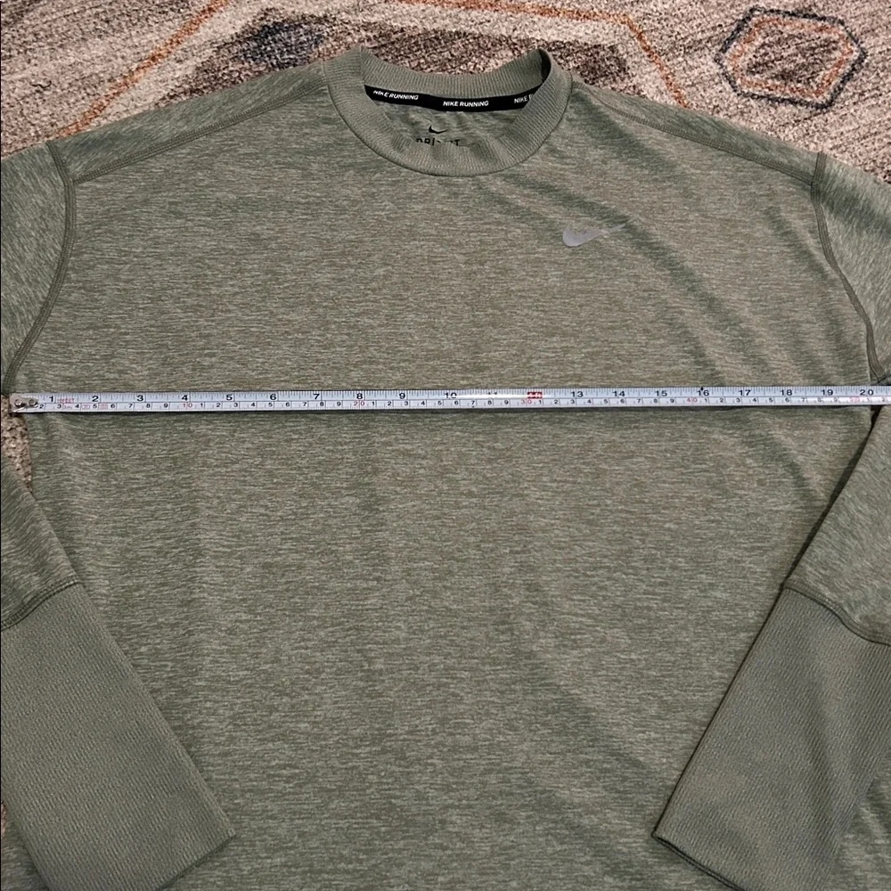 Nike Running Dri-FIT Long Sleeve Tee - Picture 4 of 10